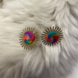 Rainbow studs